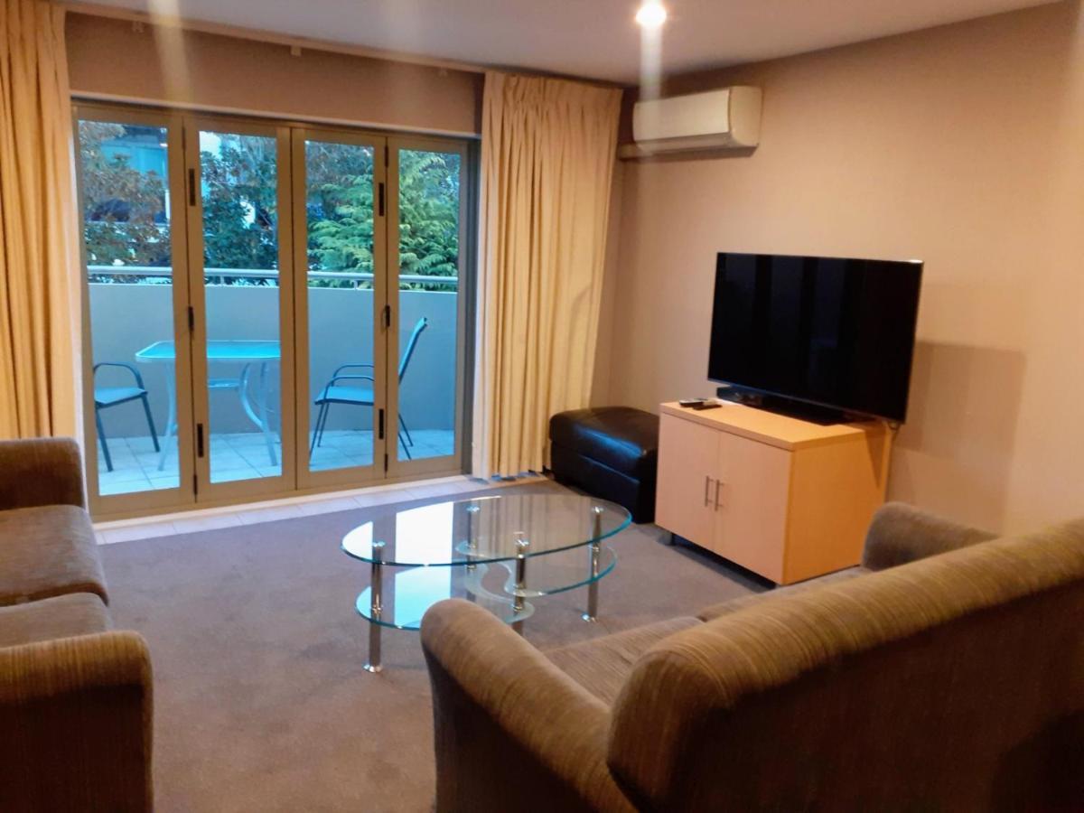 Apartment Fourteen Taupo Exterior foto